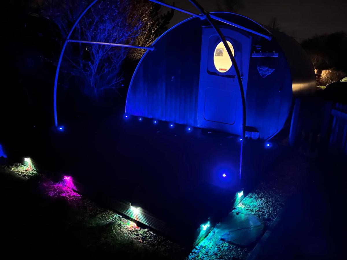 Stonehenge Campsite & Glamping Otel Berwick St James Dış mekan fotoğraf