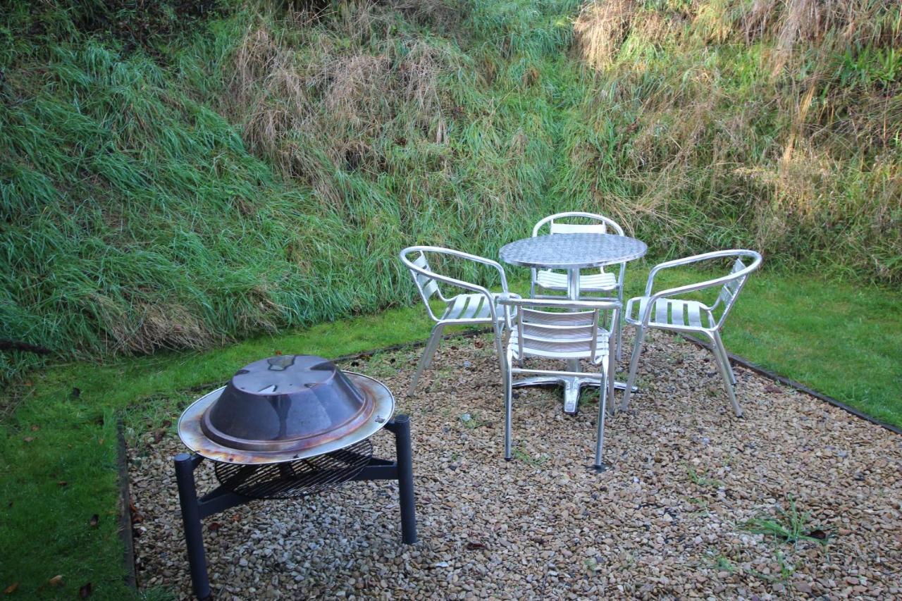Stonehenge Campsite & Glamping Otel Berwick St James Dış mekan fotoğraf