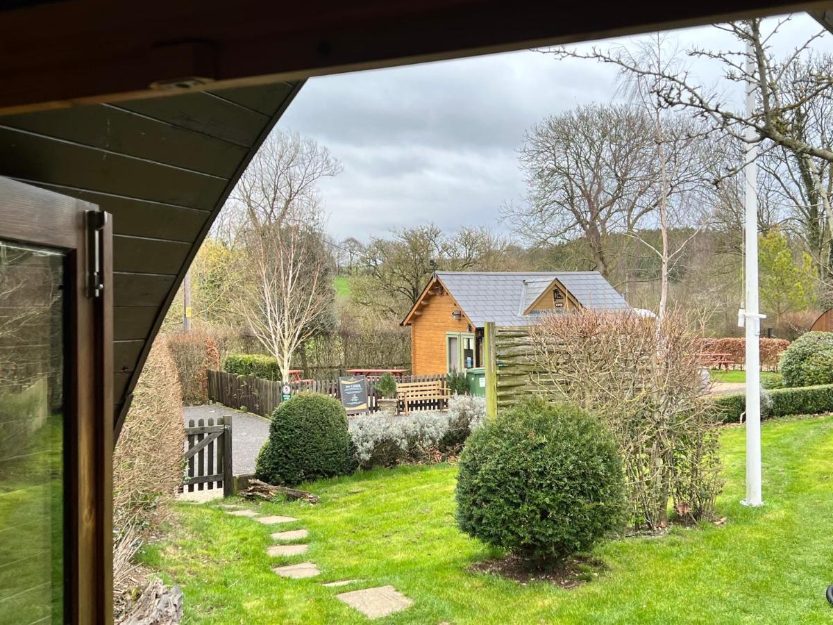 Stonehenge Campsite & Glamping Otel Berwick St James Dış mekan fotoğraf